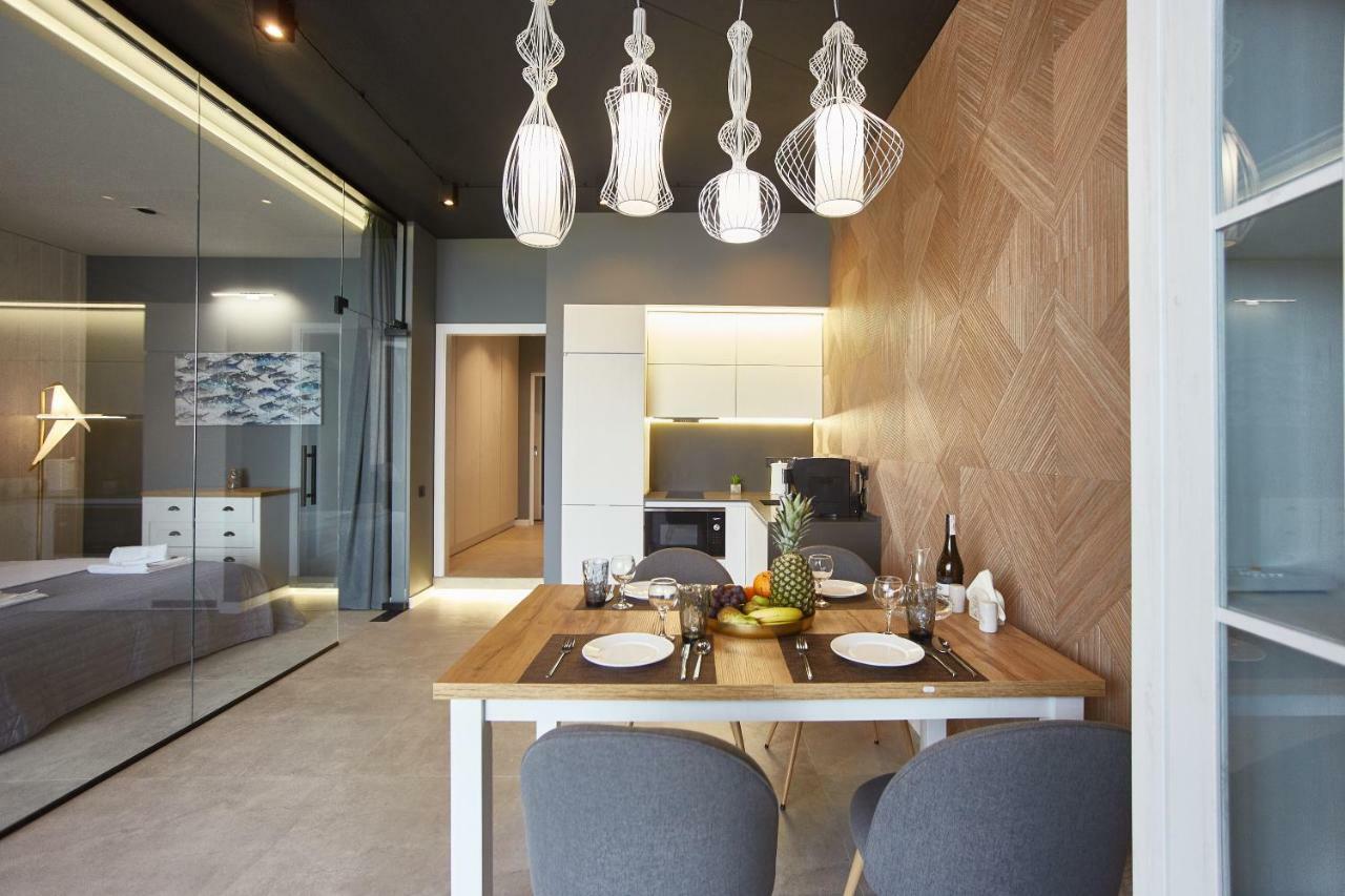 Gagarin Plaza Luxury Sea View Apartments Oldenburg Bagian luar foto
