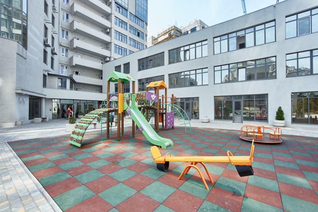Gagarin Plaza Luxury Sea View Apartments Oldenburg Bagian luar foto
