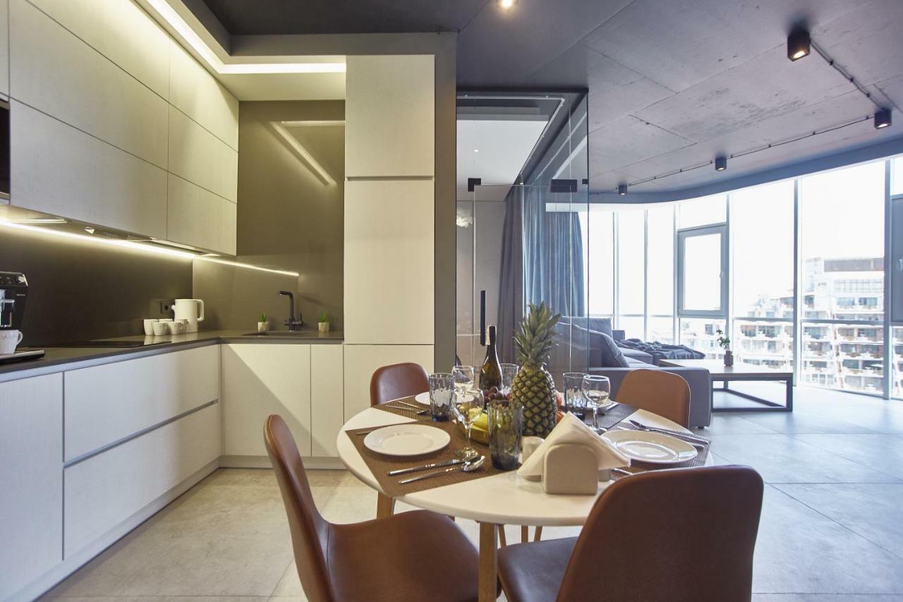 Gagarin Plaza Luxury Sea View Apartments Oldenburg Bagian luar foto