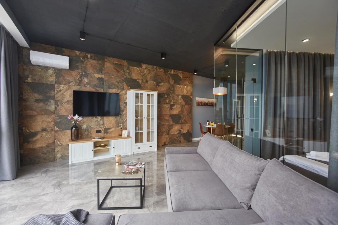 Gagarin Plaza Luxury Sea View Apartments Oldenburg Bagian luar foto