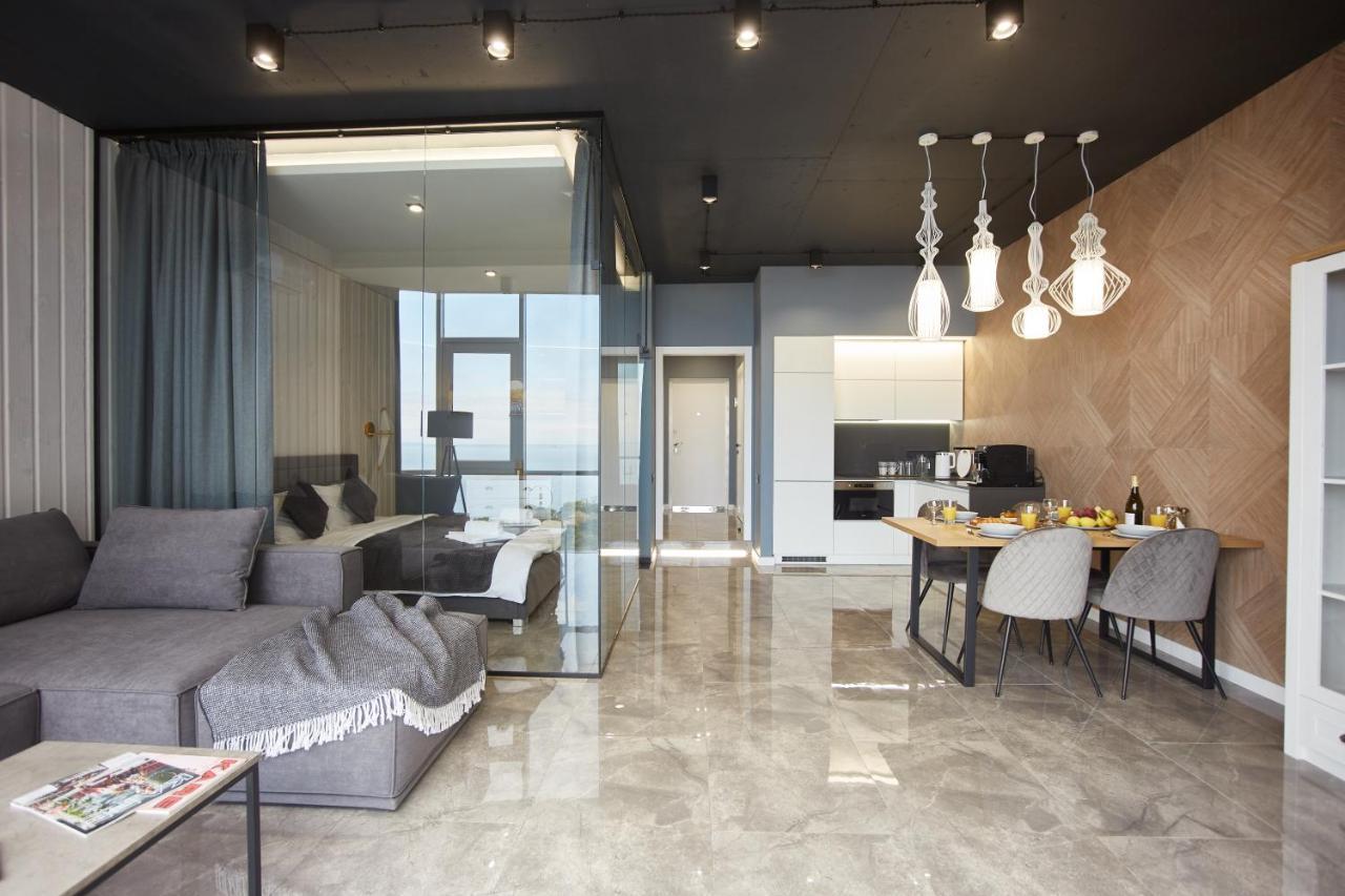 Gagarin Plaza Luxury Sea View Apartments Oldenburg Bagian luar foto