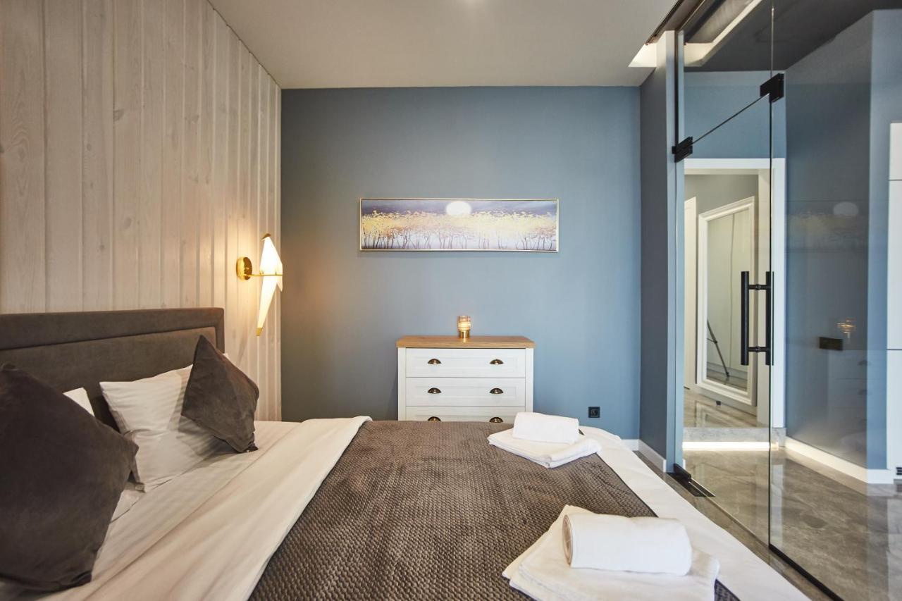 Gagarin Plaza Luxury Sea View Apartments Oldenburg Bagian luar foto
